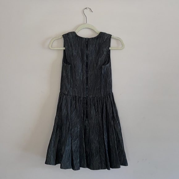 GEORGIO ARMANI  Exchange XS - Size 0 dress with POCKETS! Perfect for Petite - Picture 4 of 6